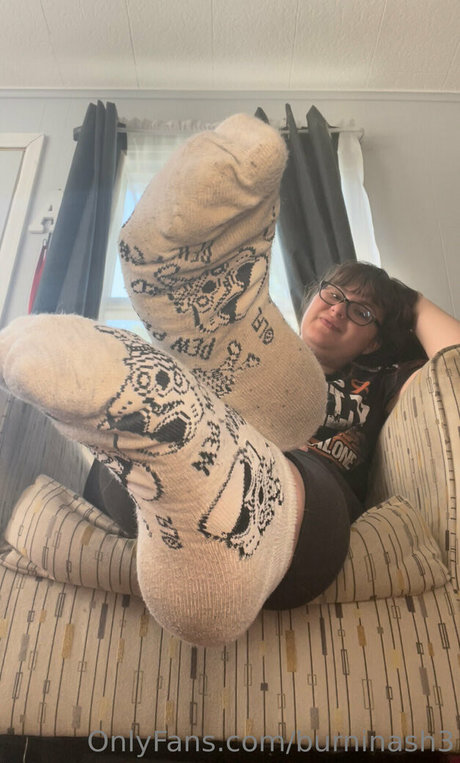 burninash3 hot pornstar img