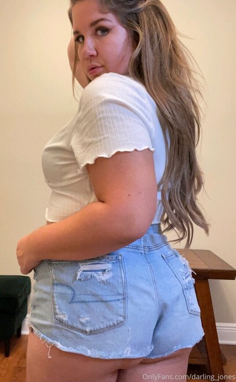 Darling Jones free pornstar pictures