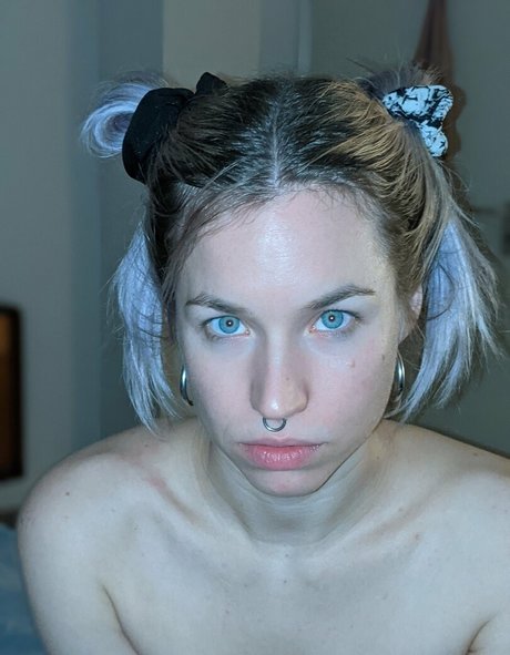 kittifuck model pictures