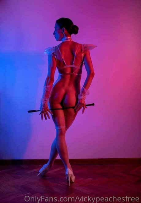 vickypeachesfree star beautiful picture