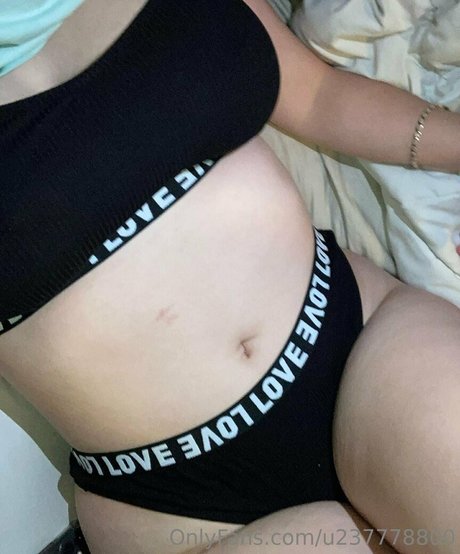 dylinnis top star picture