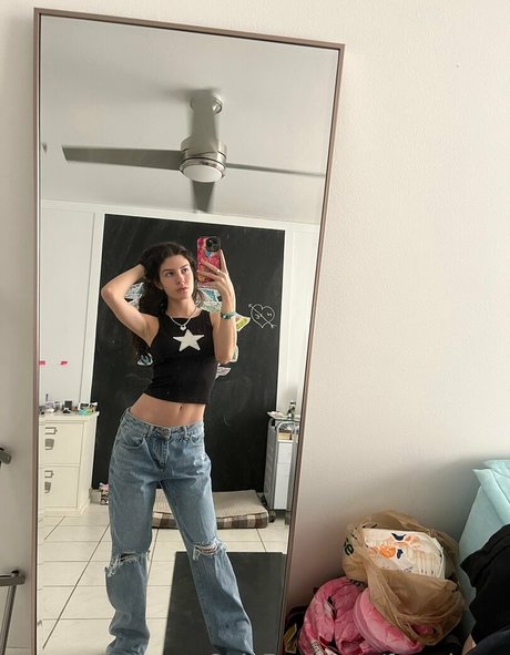 Frenchava free actress img