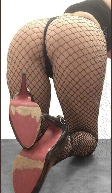 blonde muscle onlyfans hot photos