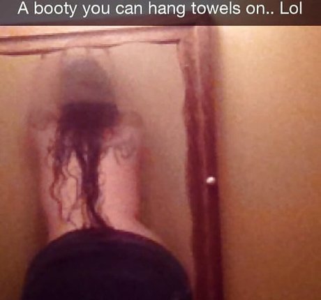 RainIsWet model nude image