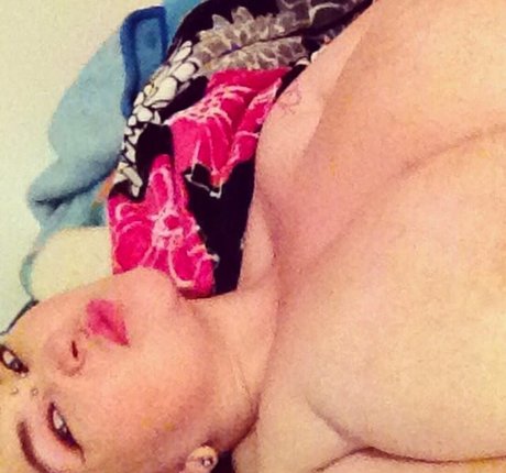 RainIsWet porn star galleries