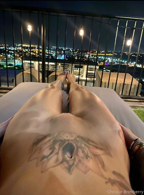 famous midget onlyfans pornographic images