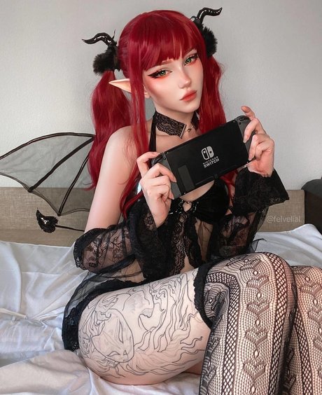 Felvelial high quality pornstar pic