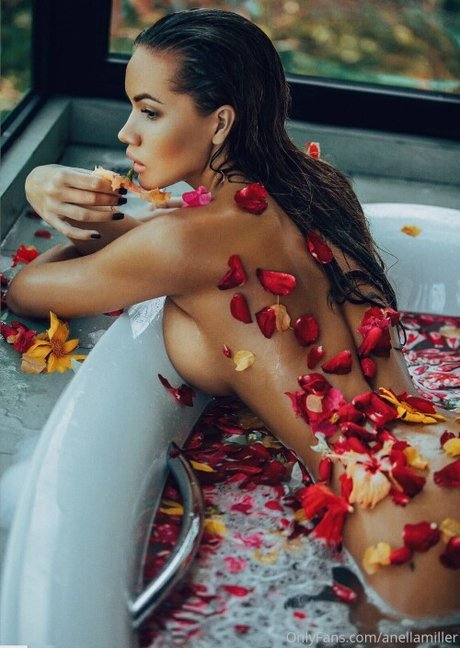 nude wife onlyfans art naked pics