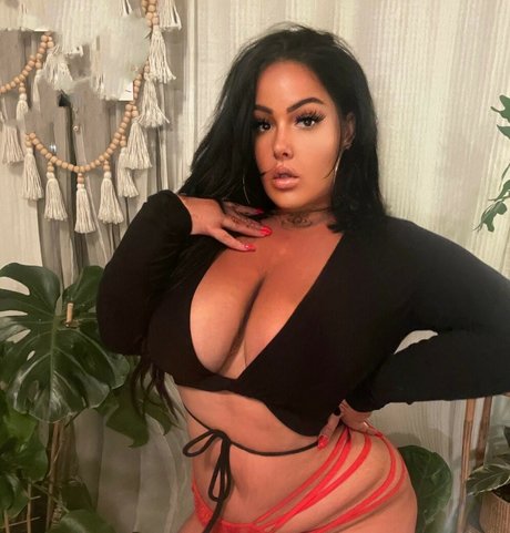 MiMiko Divine sexy actress photos