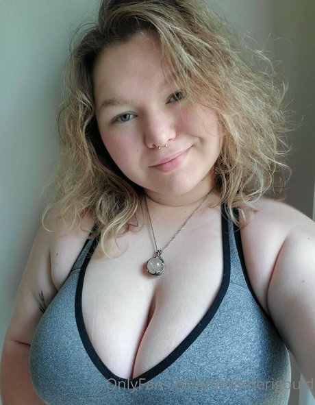 MissMeriGould nudes actress galleries