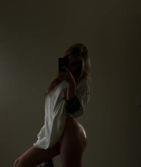 sexy feet onlyfans sexy naked photo