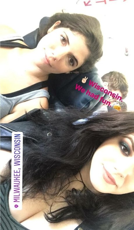 flat onlyfans nudes images