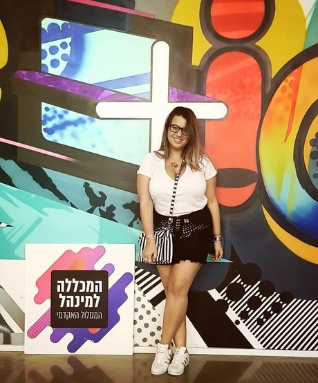 Sapir Sol pornstar sexy image