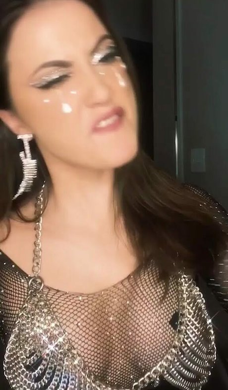 Jana Make art model galleries