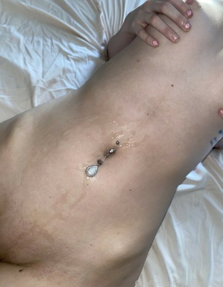 hottest milf onlyfans free nude picture