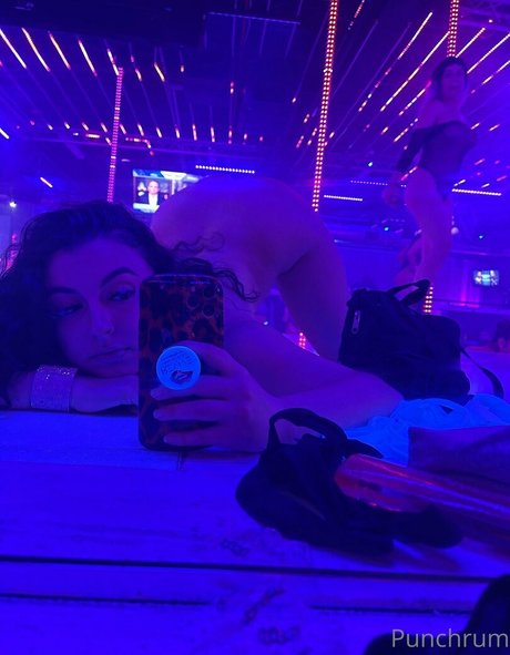 punchrum sex model pic