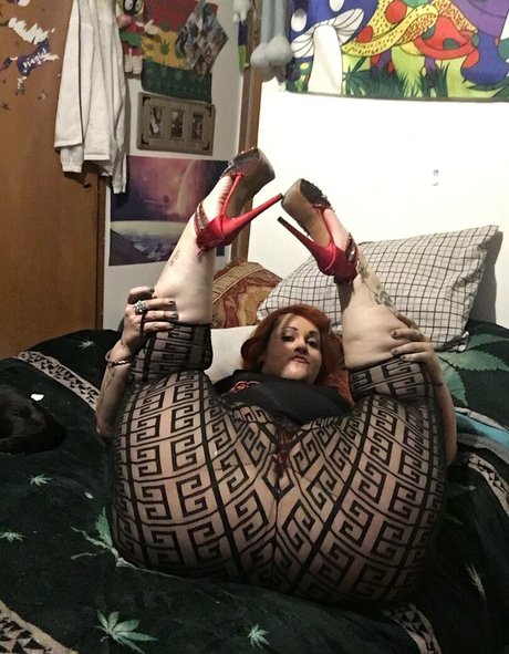 shorts onlyfans art naked images