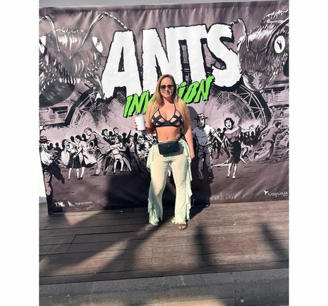 tall blonde onlyfans art nude images