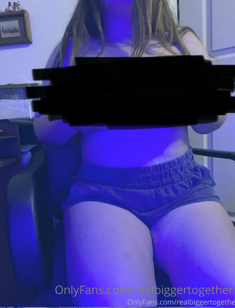 realbiggertogether pornographic model photos