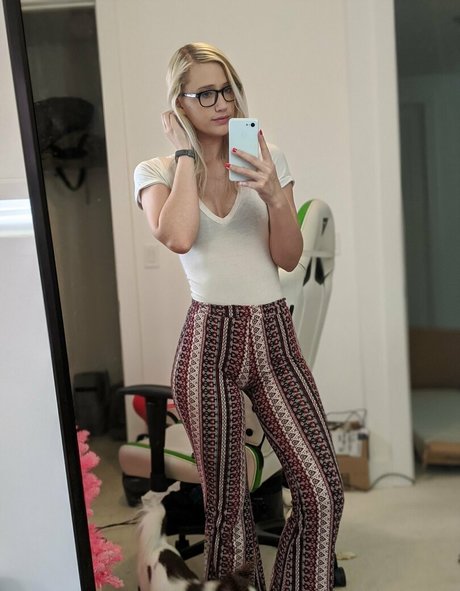 pawg champ_ best model pics