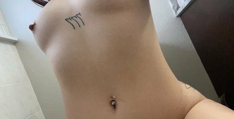 asian lesbian onlyfans xxx img