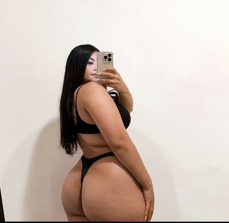 _isabelxx pornstar erotic img