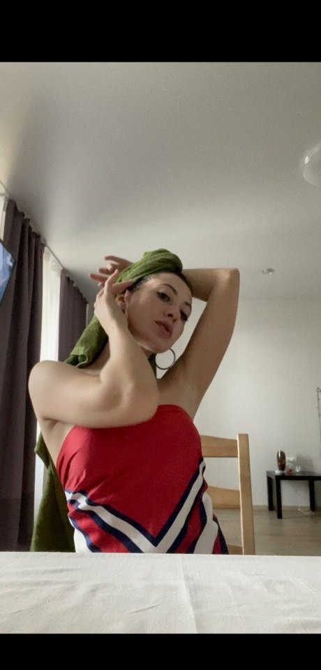 Nikki Danger adult model gallery