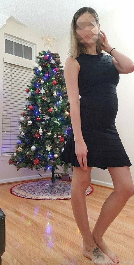 Tiny And Tan porn star photo