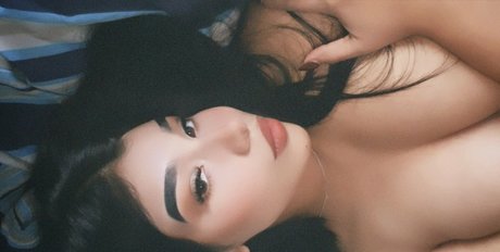 nudist onlyfans exclusive image