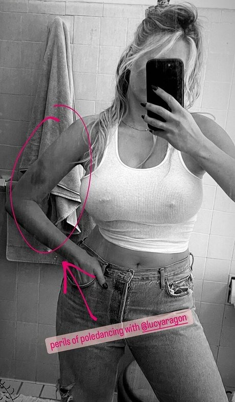 Alexandra Vreeland pretty actress archive