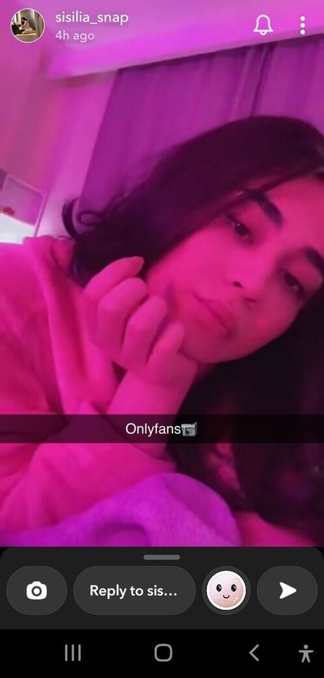 pool threesome onlyfans adult picture