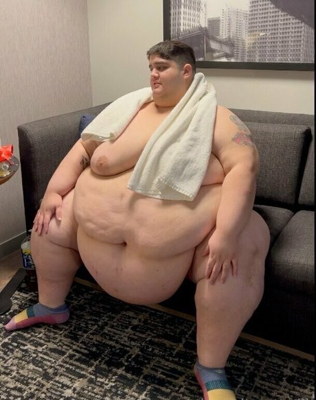 coquito papiii perfect model img