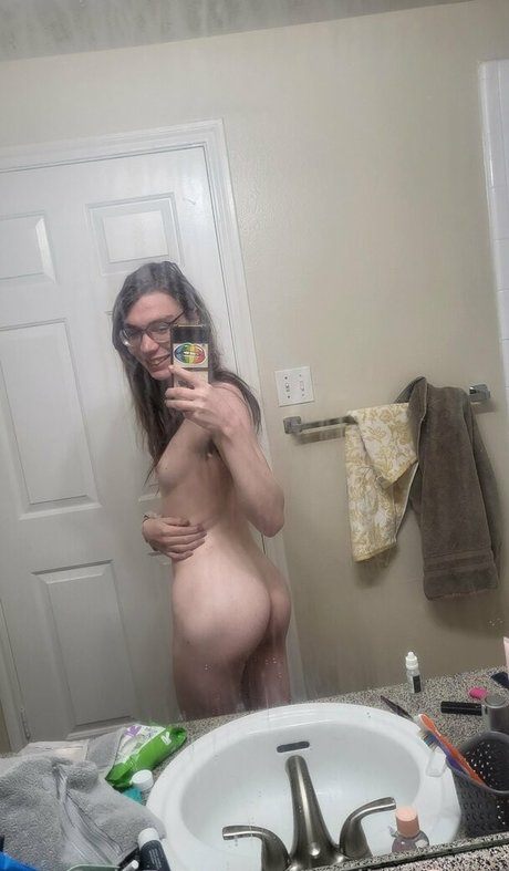 emilybunoof model sexy images