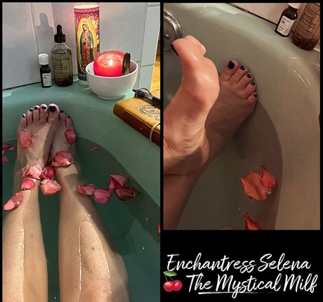 enchantressselenafree model high quality pictures