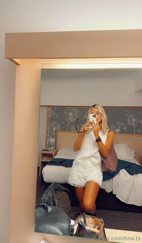 asian lesbian onlyfans hd pic