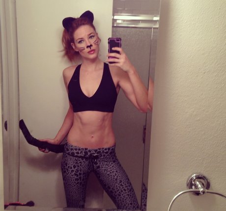 Courtney Hope hd pornstar pic