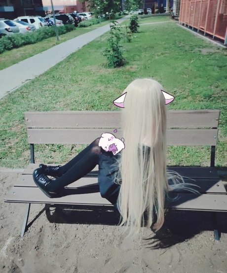 tsundurka erotic model images