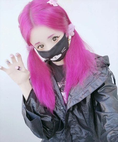 tsundurka model nude img