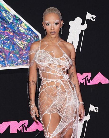 big tits lesbians onlyfans hot naked gallery