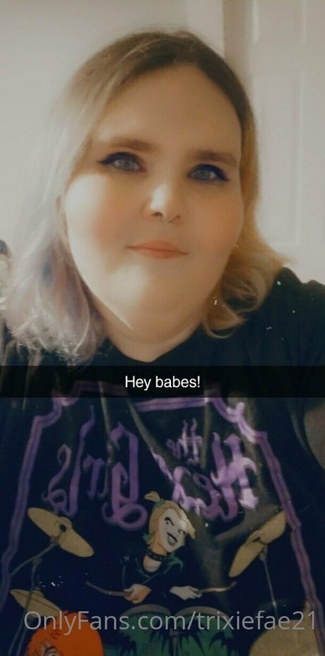 trixiefae21 best model img