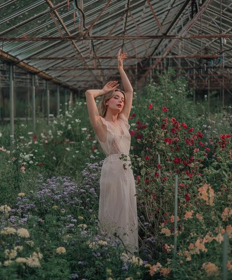 queen astraea pornstar perfect image