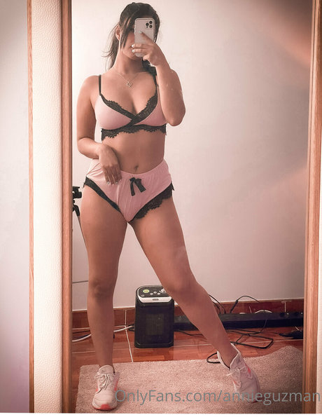 annieguzman pornstar top pics