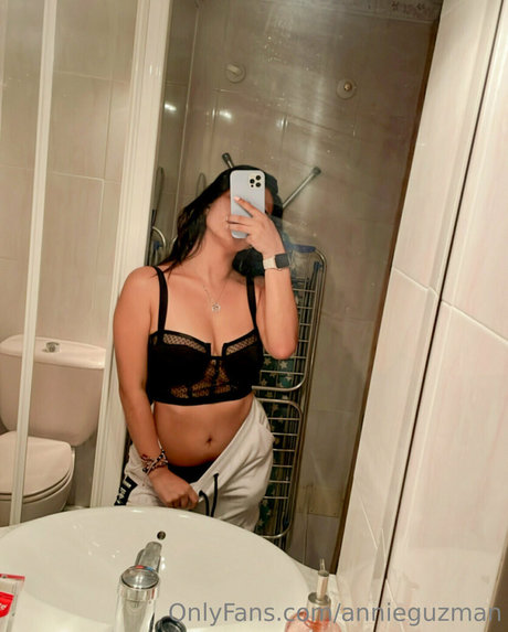 annieguzman star art images