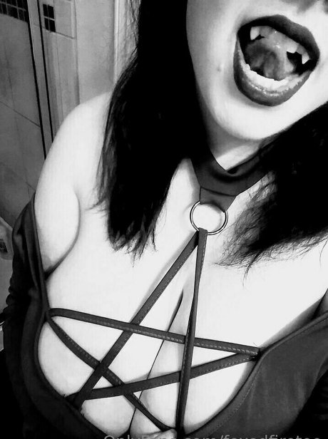 foxedfiretoo model exclusive gallery