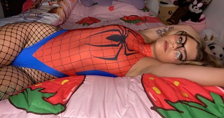 old young lesbian onlyfans pornos photos