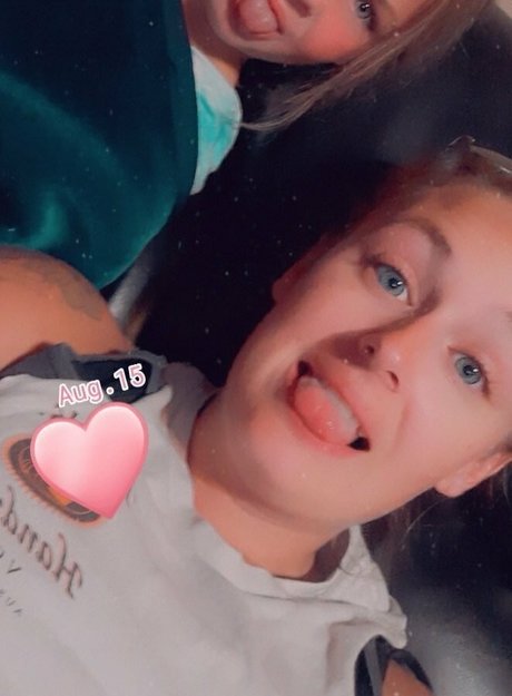 boy onlyfans pretty picture