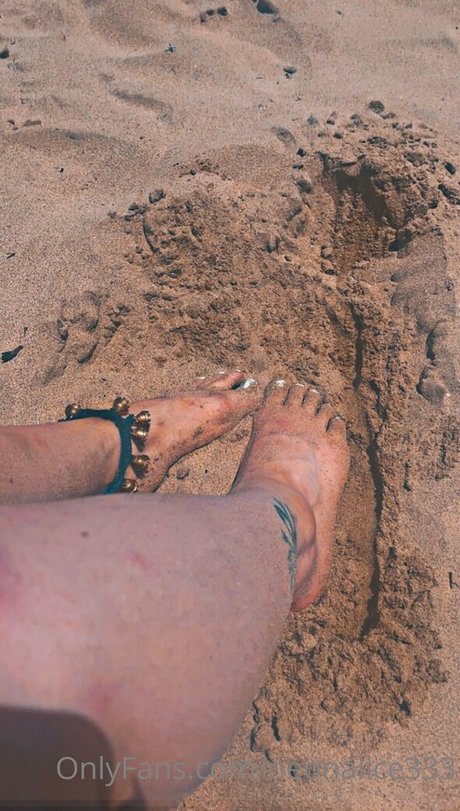 college girl onlyfans porno pic