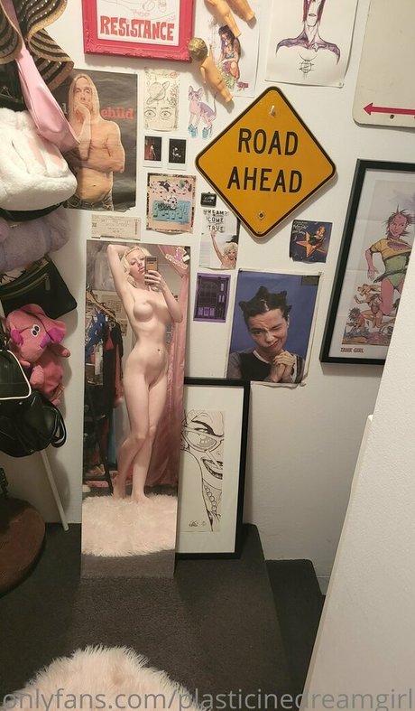 midget trans onlyfans porn image