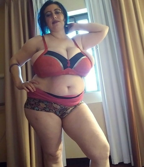 50 years old onlyfans naked images