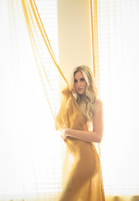 happiertrigger star nudes picture